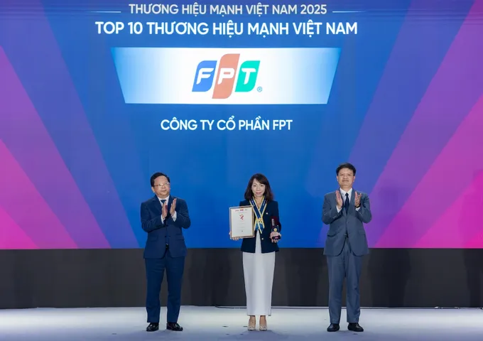 1762165430_top-10-thuong-hieu-manh-viet-nam-tiep-tuc-diem-danh-fpt-6527-26jpg.webp