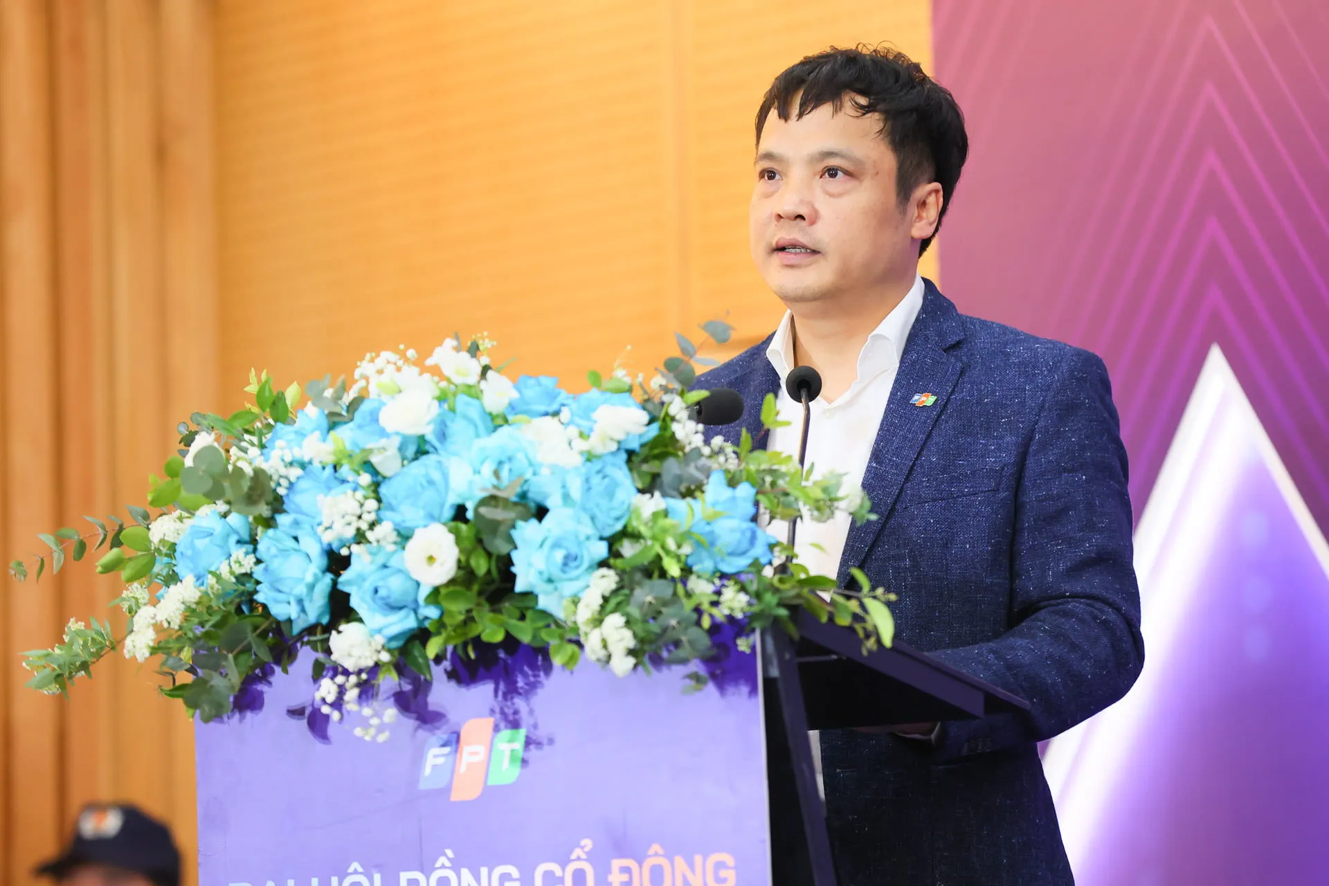 1762166150_AGM4.webp